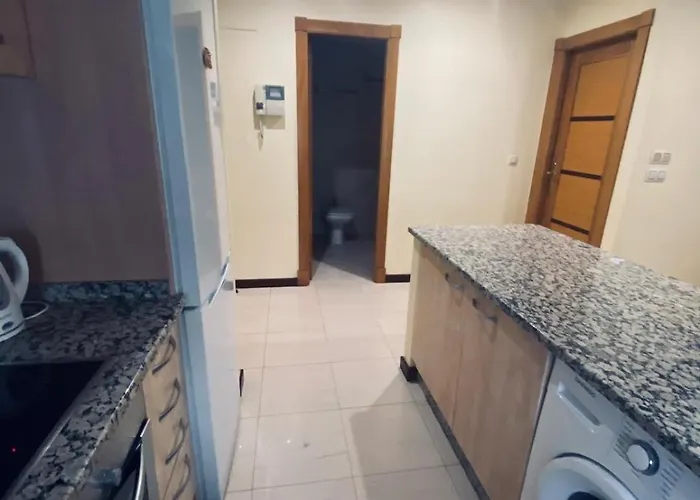 Boliches Mediterraneo Real * פואנגירולה